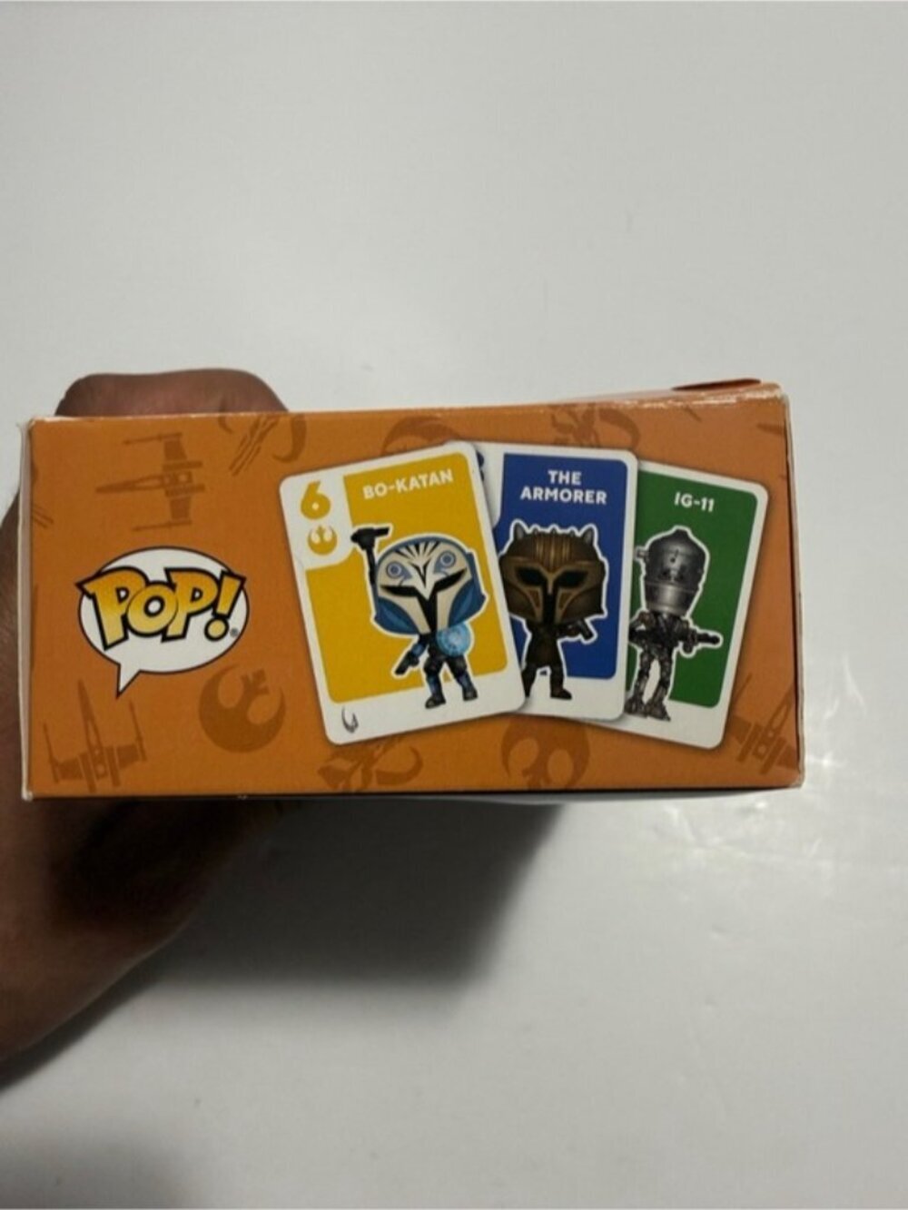 Star Wars The Mandalorian “Something Wild!” Card Game w/ Grogu Figure - Picture 5 of 8